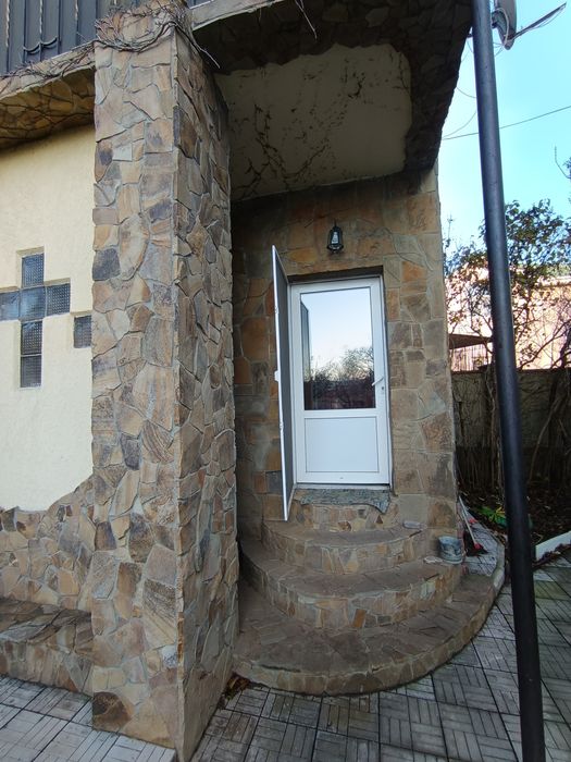 Сдам дом в первом Совиньоне, двухэтажный, с ремонтом!