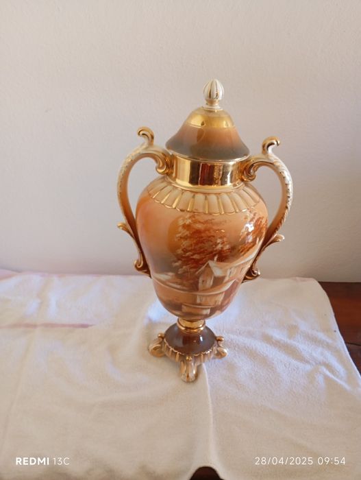 Pote decorativo antigo