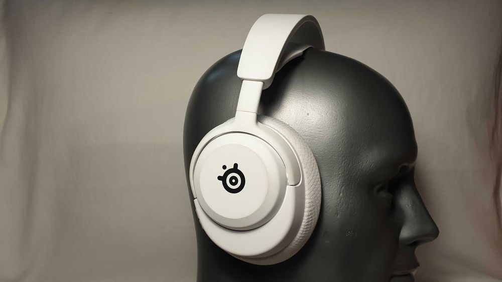 Słuchawki bezprzewodowe SteelSeries Arctis Nova 5 BT stan BDB