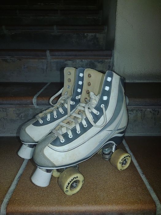 Patins 4 rodas tamanho 39
