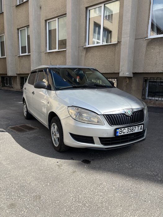 Skoda fabia 2 (FL)