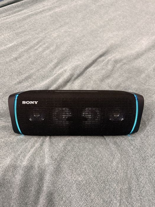 Sony SRS-XB43 - muito boa