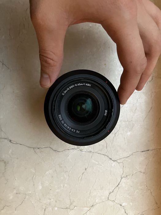 Sony FE 28-70mm f/3.5-5.6 OSS | Stan bardzo dobry