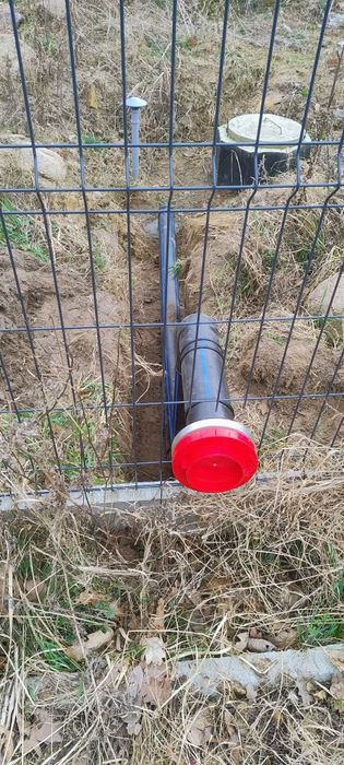 Przyłącza wodno-kanalizacyjne ,usługi minikoparką