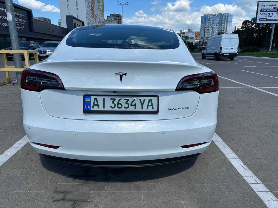 Tesla model 3 Long rang Dual motor 4х4 2019 3.6 s