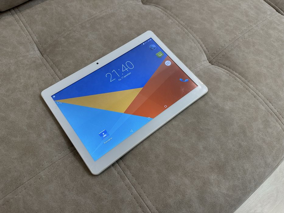 Продам планшет Samsung Galaxy Tab в хорошому стані