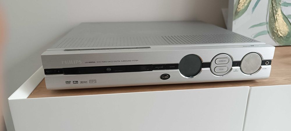 Philips LX 8500W - jednostka centralna kina domowego - baza