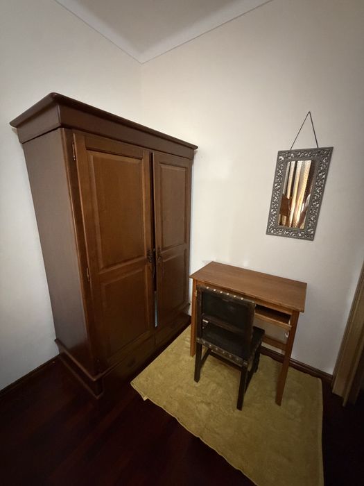 Quarto para arrendar