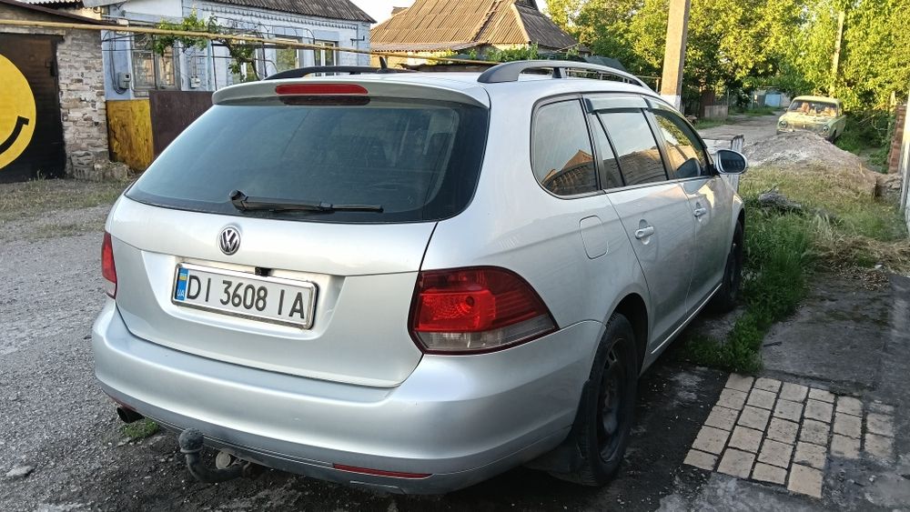 Продам Volkswagen Golf VI