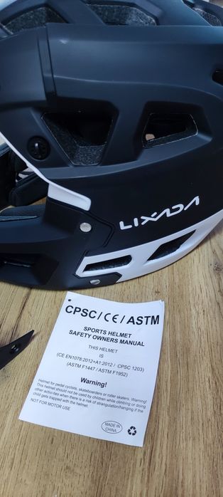 повнолицевий велошолом для МТВ/ендуро/даунхілу/ВМХ зі знімним козирком