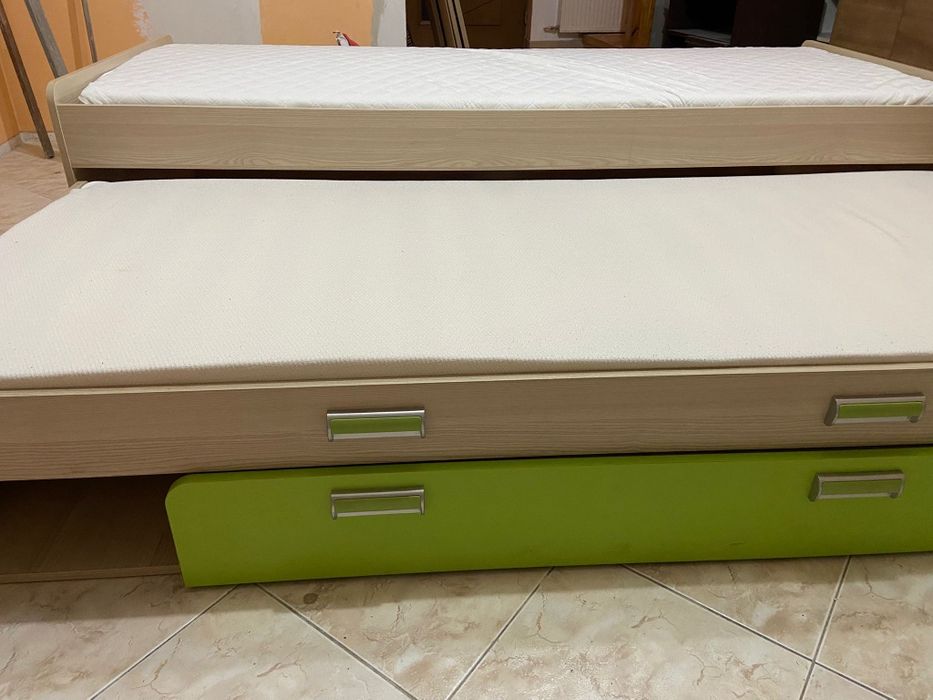 Łóżko młodzieżowe