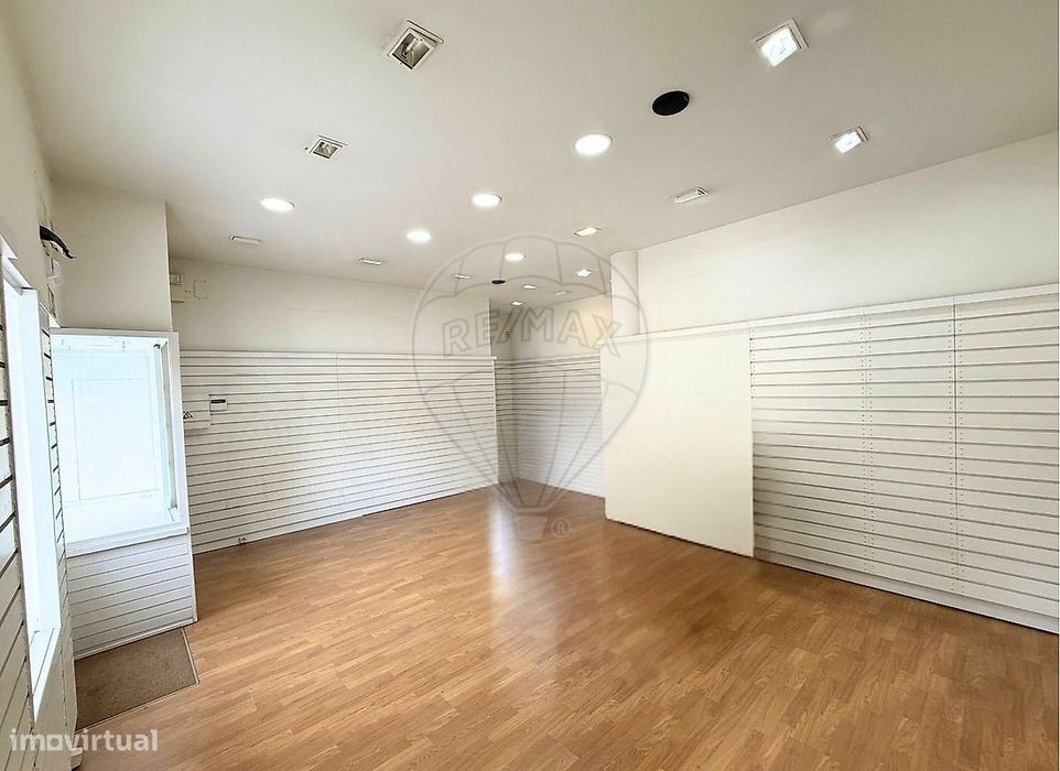 Shop for Rent