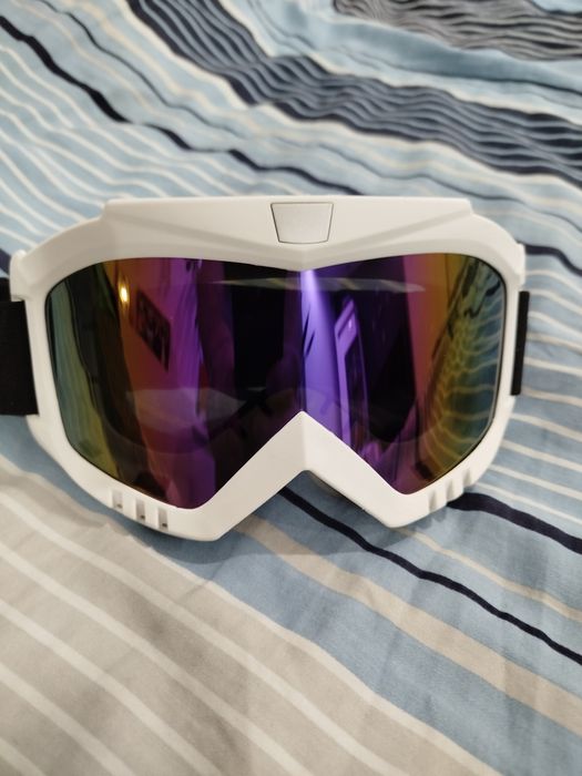 Google narciarskie snowboardowe