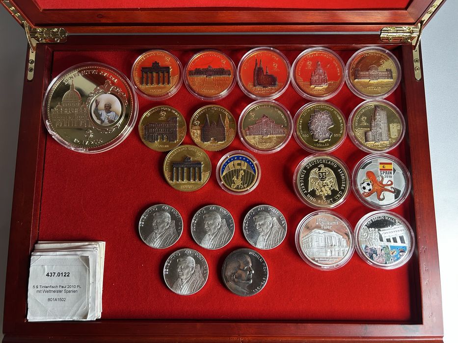 Колекція памʼятних монет