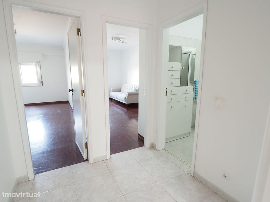 Apartamento T3 com terraço - Idanha