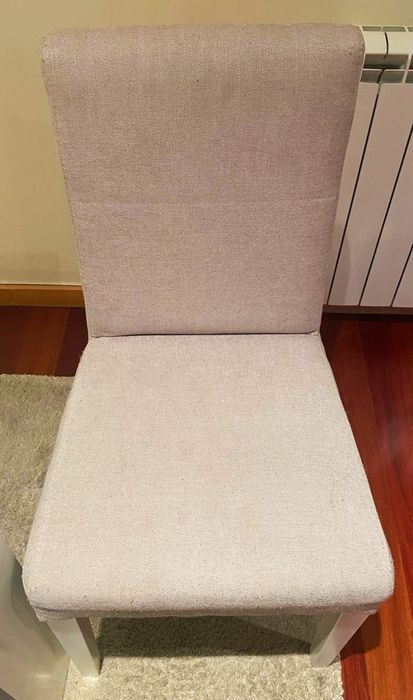 Mesa de jantar branca lacada (1,80x1,00) com 6 cadeiras bege