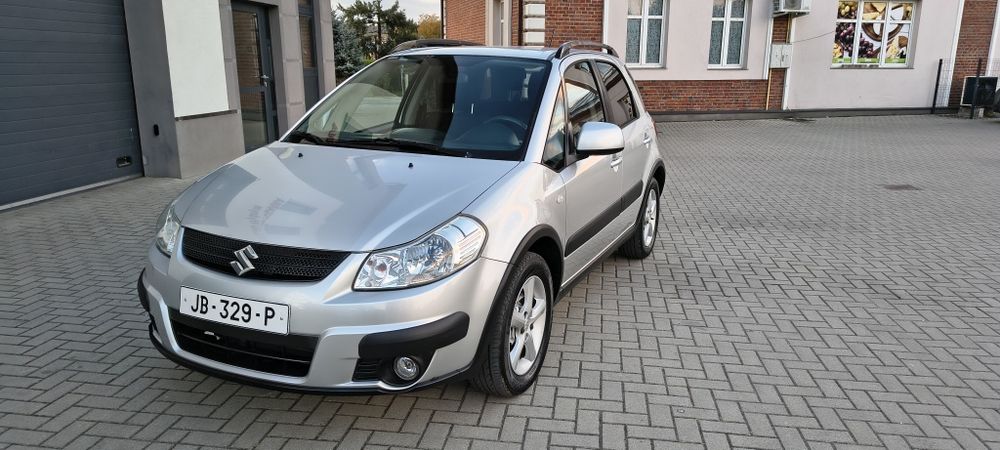 Suzuki SX4