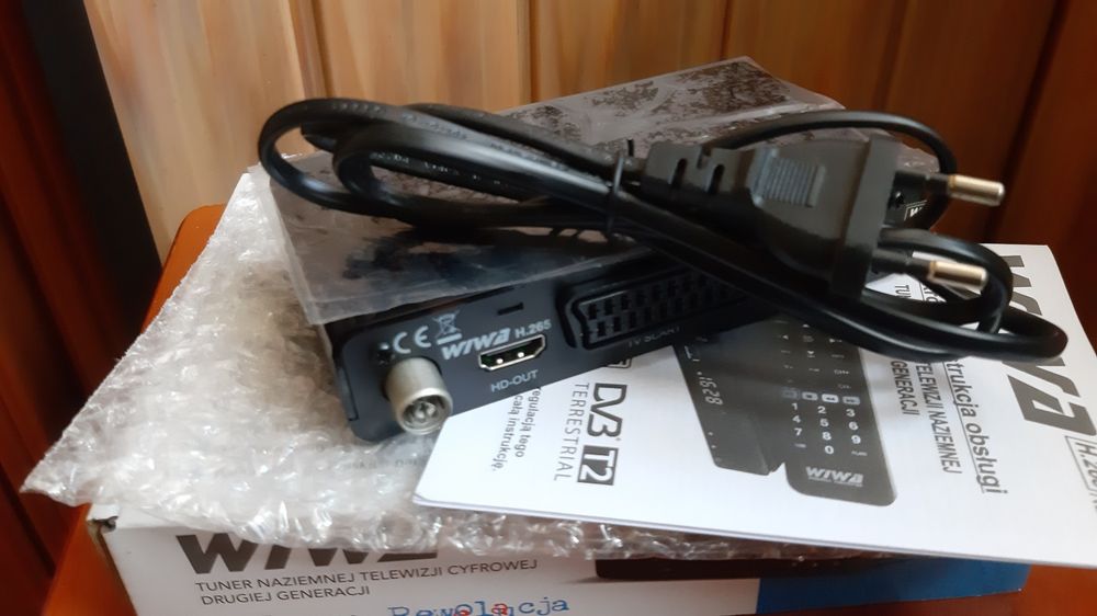 Tuner dekoder WIWA H.265