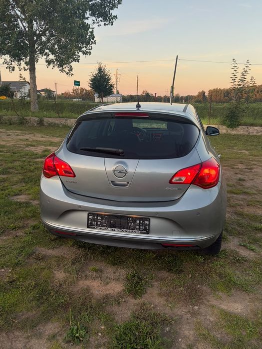 Opel Astra 1.4 Benzyna – 2014 rok 1 rejestracja