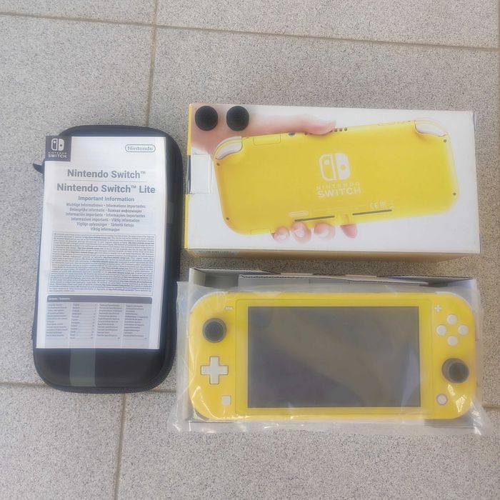 Nintendo Switch Lite Completa + 128GB