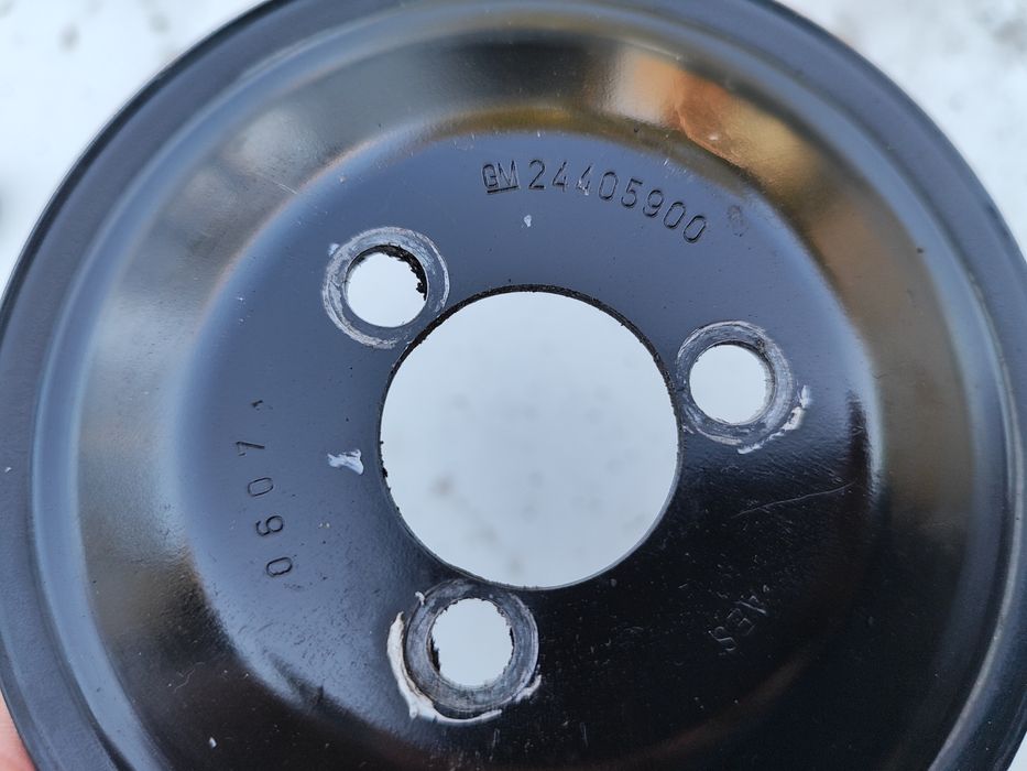 Шків помпи Opel 24405900