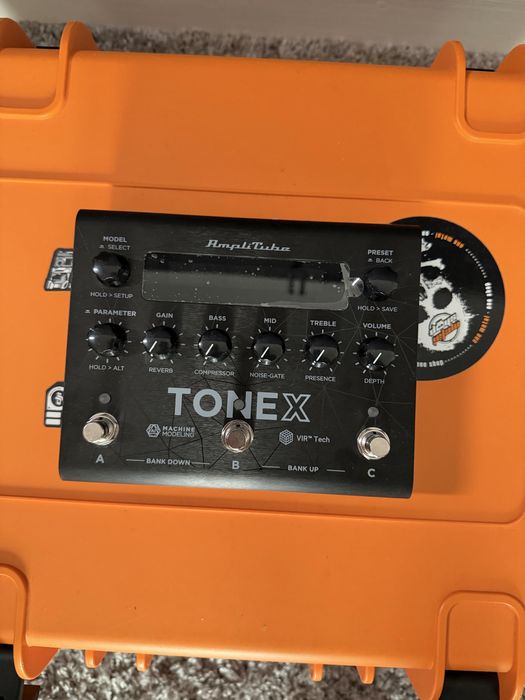 Tonex na gwarancji (nowy) + mase zawodowych symulacji wzmacniaczy