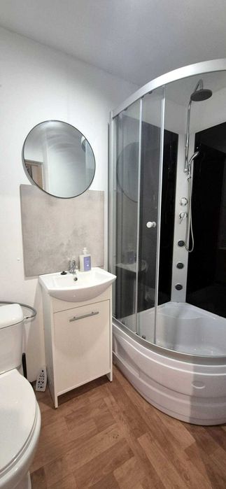 Mieszkanie dla 7 pracowników, centrum. Będzina