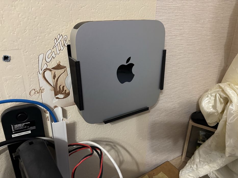 Кріплення на стіну Mac Mini M1