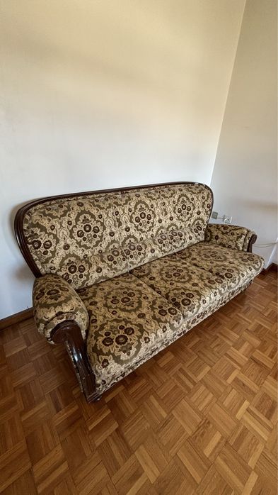 Conjunto sofá e poltronas vintage