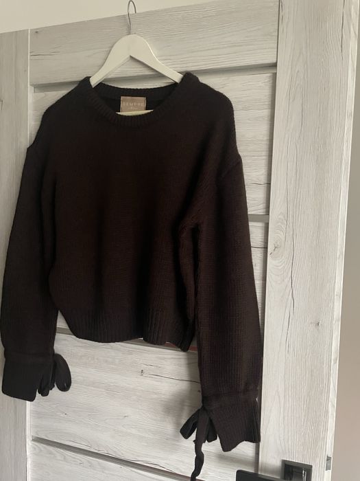 Swetr damski czekoladowy