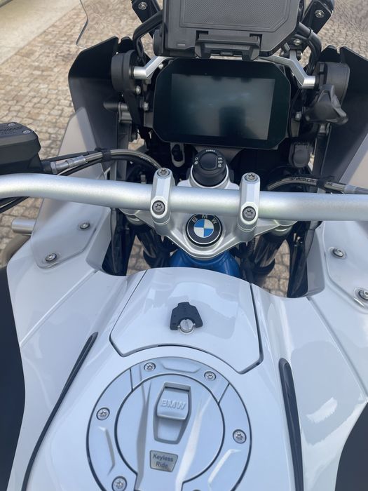 BMW R1200 GSA RALLY (8000 kms)