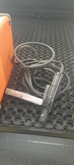 Aparelho de Soldar inverter MMA-200 (IGBT)