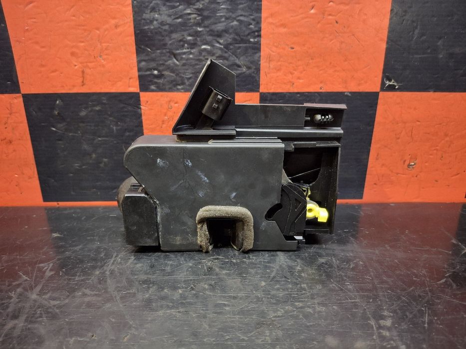 Fechadura / fecho porta frente esquerdo DACIA Sandero II (5S_)