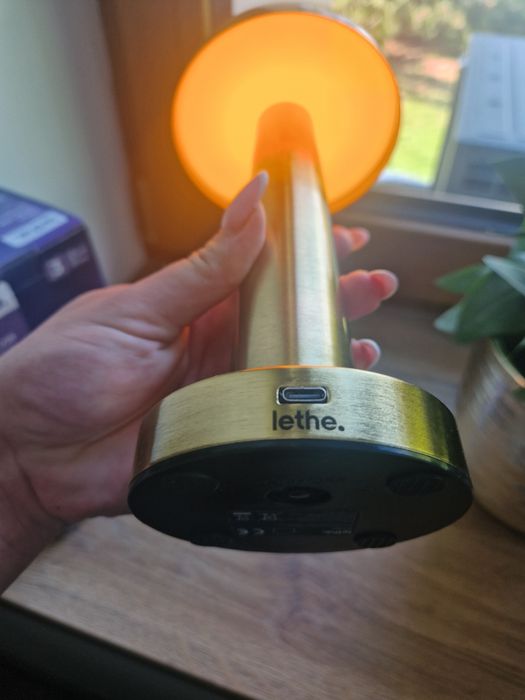Lampka dotykowa bezprzewodowa USB 3 tryby świecenia