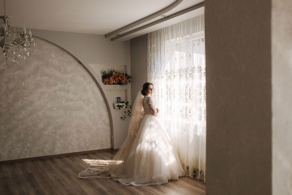 Весільна сукня