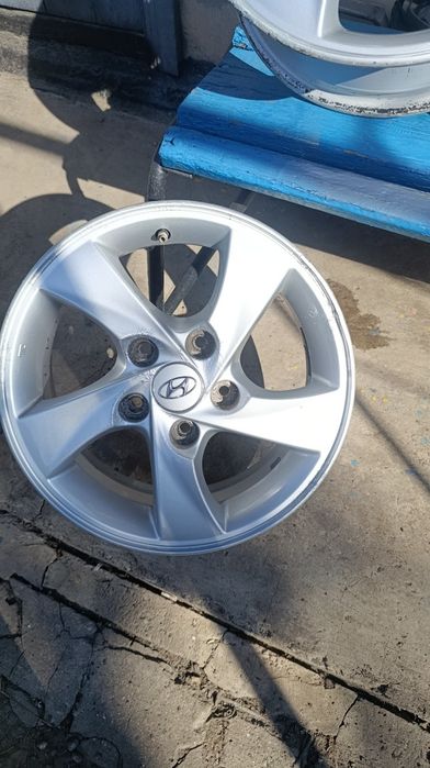 Титаны Hyundai i30 r15