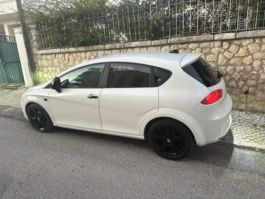 Seat leon 1.6TDI 105cv-2010