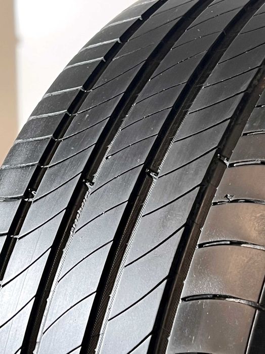 Pneus Michelin Primacy 4 - 235/55/19 - Como NOVOS