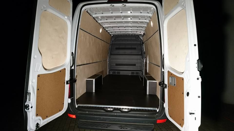 MB Sprinter L4H2 zabezpieczenie paki zabudowa ze sklejki