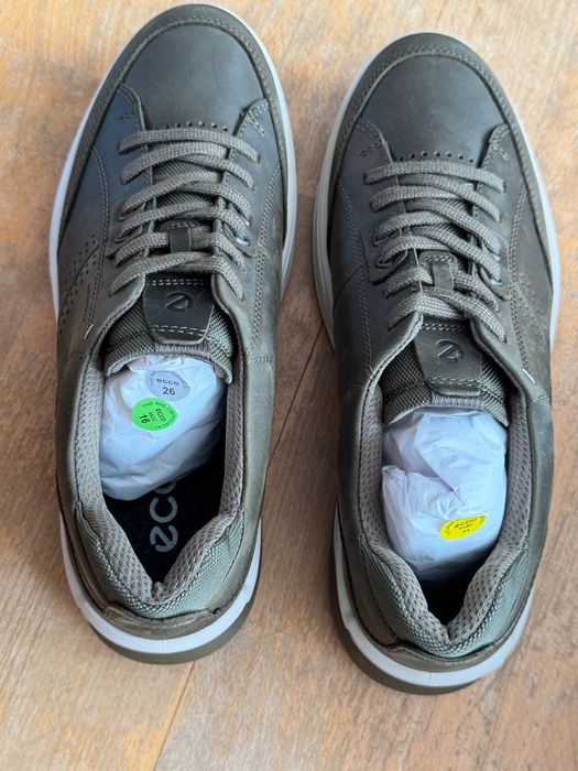 Nowe męskie buty 42 Ecco