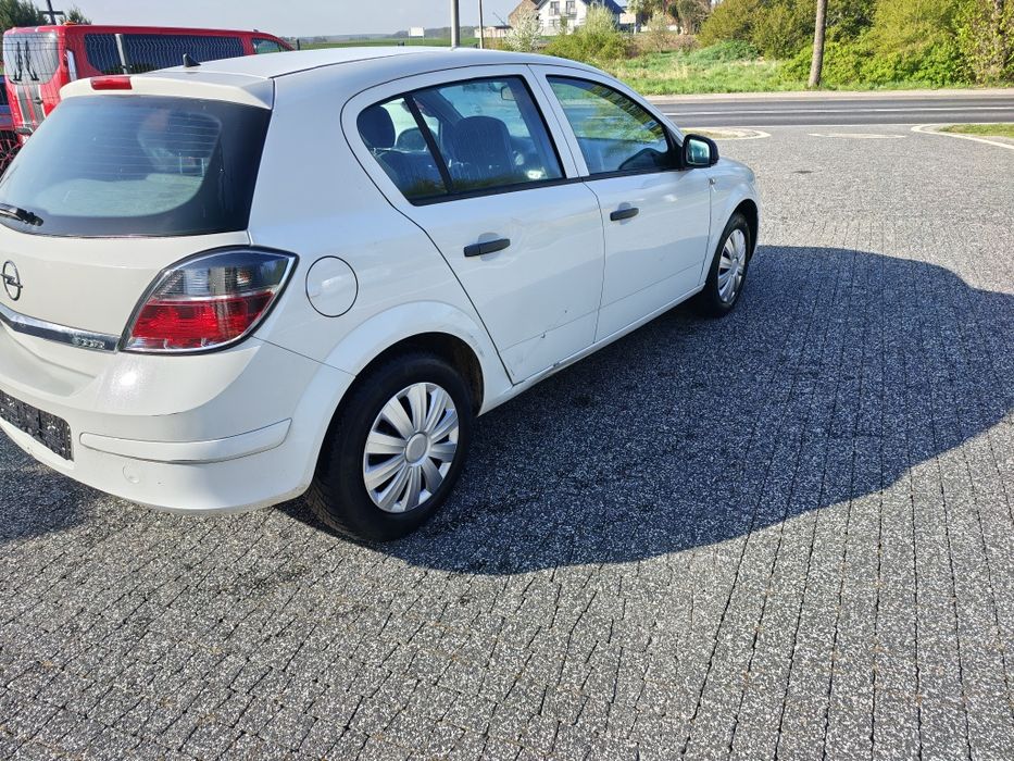 Astra 1,4 klimatyzacja