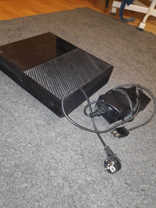 Xbox One working perfectly (without controller)64170828501377123