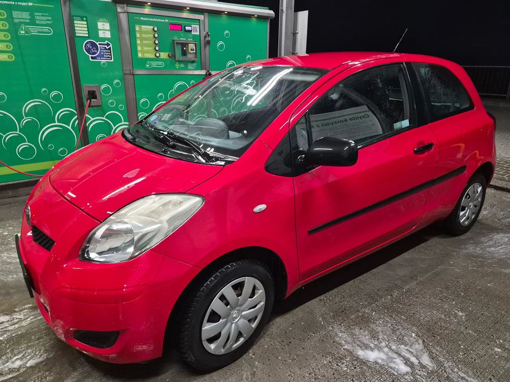 Toyota Yaris 1.0 Entry EU5