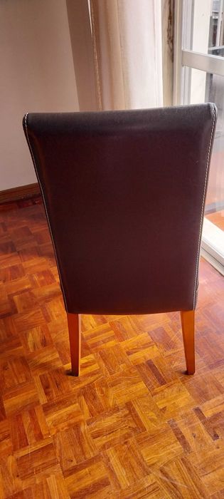 6 Cadeiras de sala em cerejeira e couro