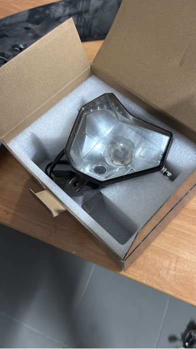 Sherco 125 otica farol