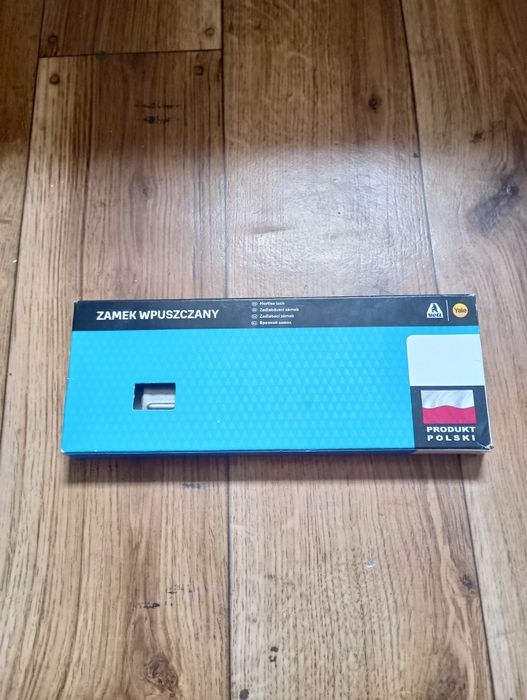 Zamek do drzwi+okucie