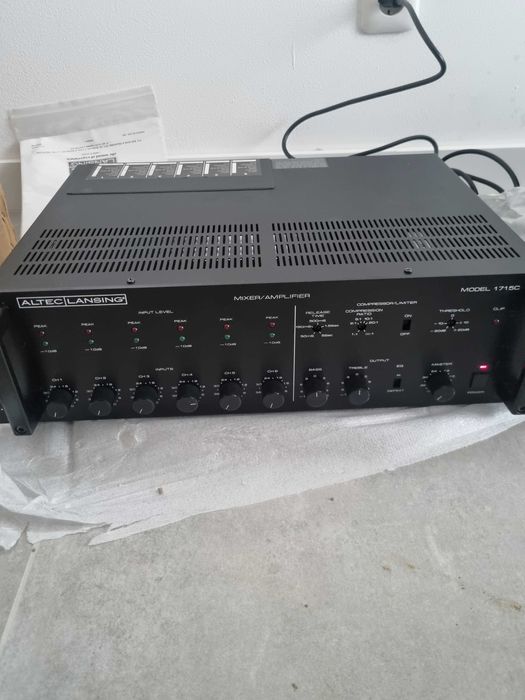 Mikser Amplifer 1715C