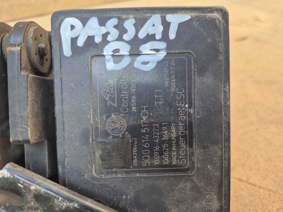 Pompa hamulcowa ABS sterownik VW Passat b8