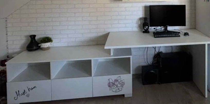 Biurko z szafką RTV