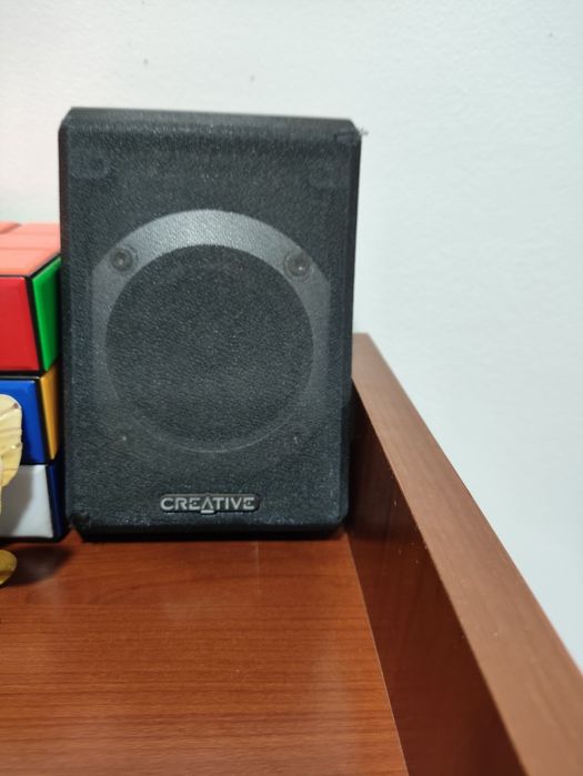Sistema de som 2:1 creative inspire P380